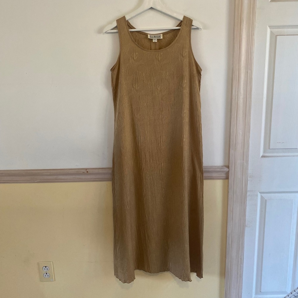 Lili Butler Tan Silk Floral Jacquard Crinkle Shift Dress Womens Small Sleeveless